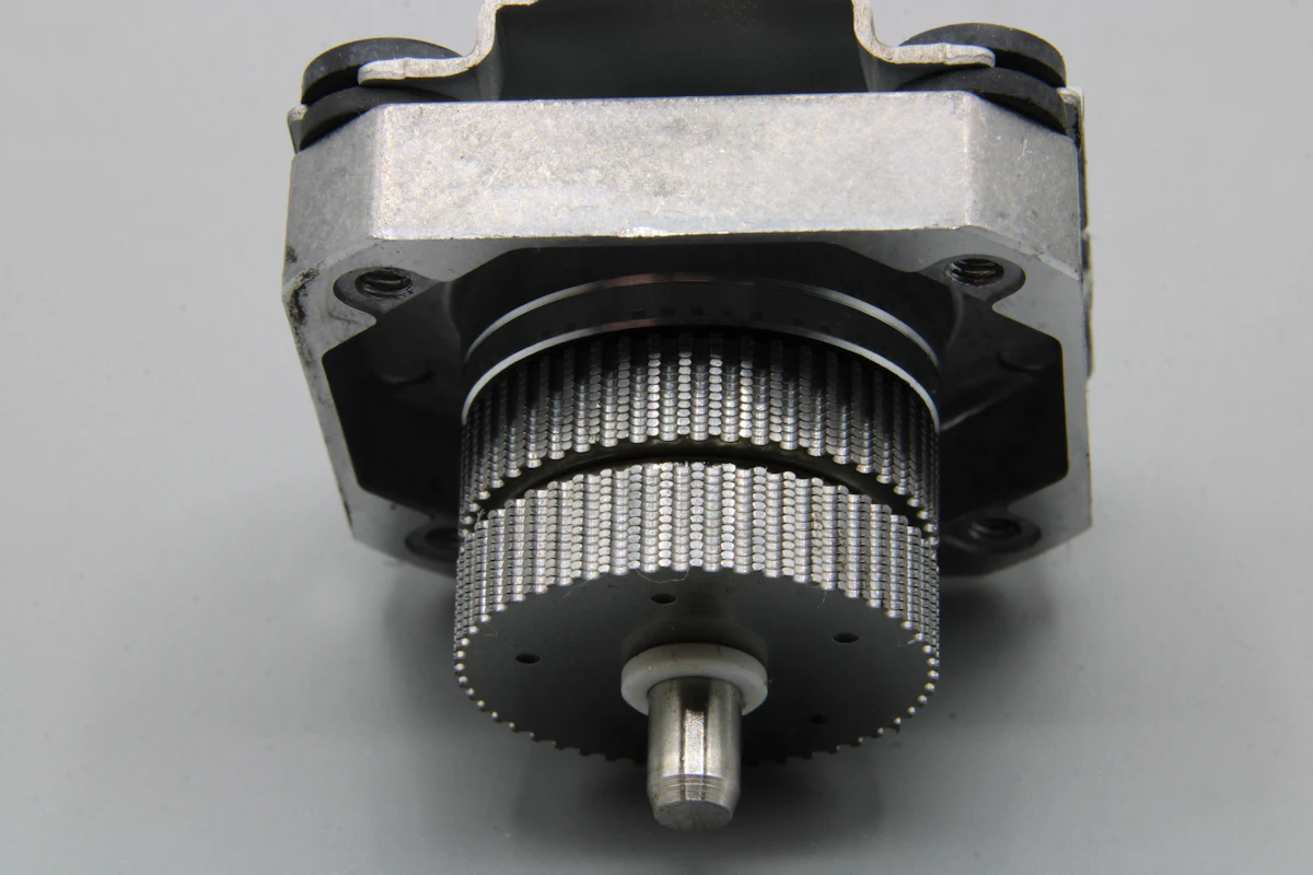Servo Motors & Drives